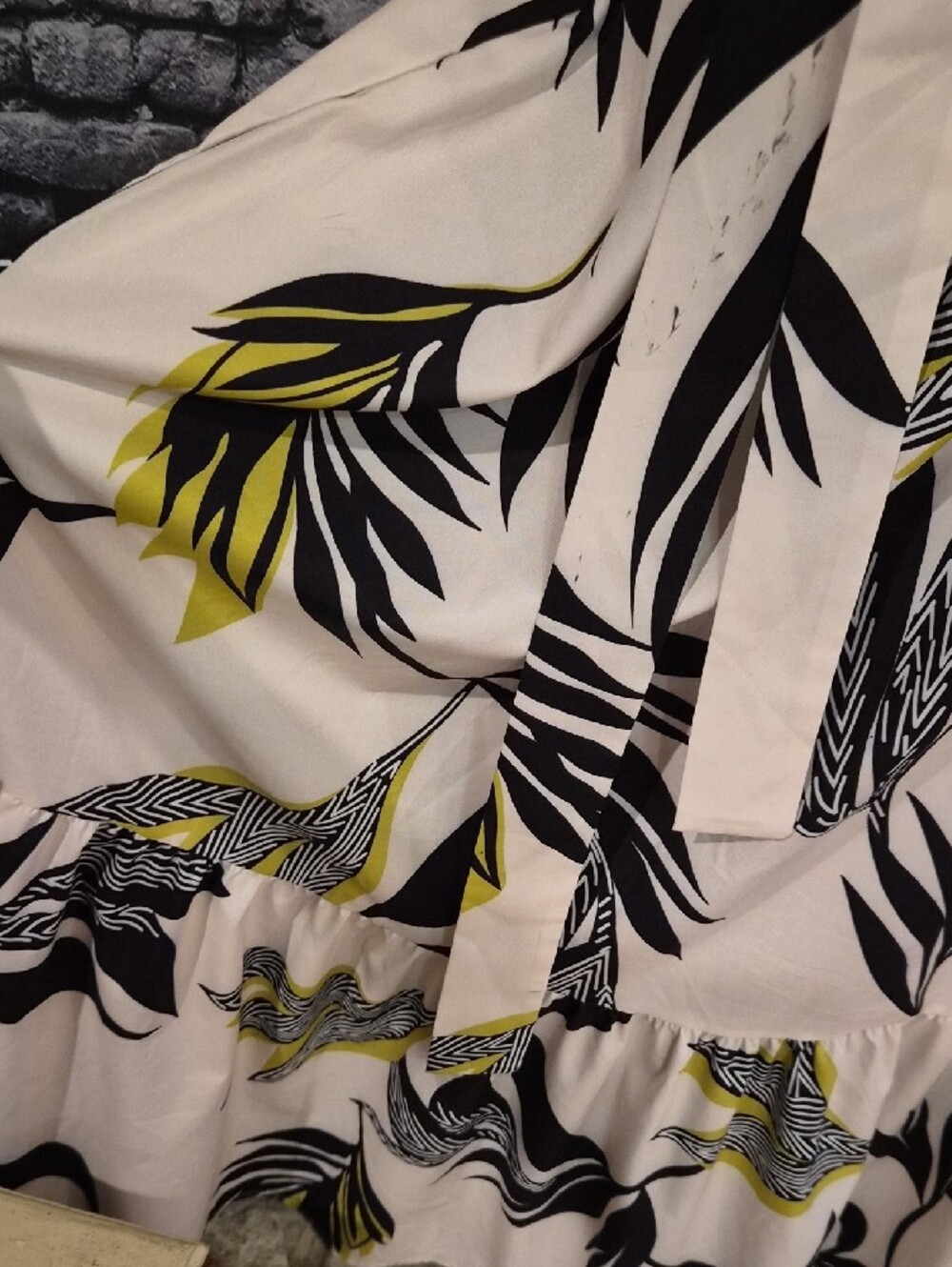 Sleeveless Cream Maxi Dress with Black & Yellow Leaf Print and Waist Tie - Picture 6 of 10